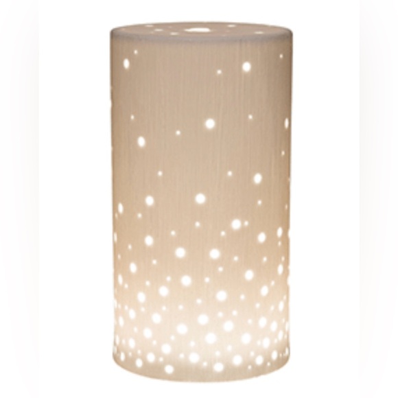 Scentsy Other - Aspire Scentsy Diffuser Shade